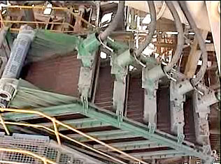 processing mineral sands with multiple stack sizers