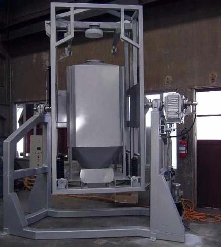 powder mixing and blending inside IBC using IBC tumble blender