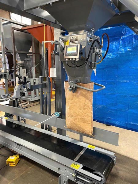grain bagging equipment with digital gross weight bagging scale