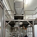 Stainless steel IBC container above powder sachet packing machine